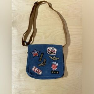 New Rebels Shoulder Bag (IG)